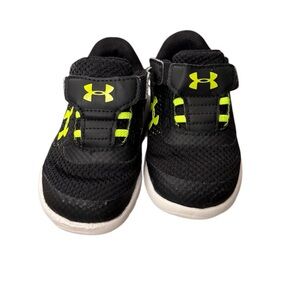 Under Armour Black and Yellow Sneakers with Velcro Closure-Toddler Size 5